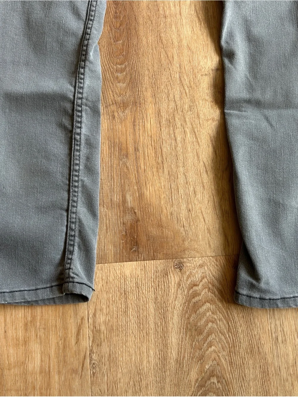 Levi's 511 Men's Slim Jeans in Gray